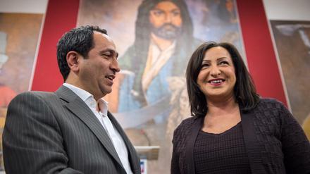 Auch die SPD-Politikerin Dilek Kolat besuchte 2015 die Alevitische Gemeinde in Berlin-Kreuzberg.