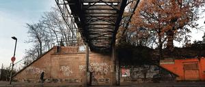 Brücke ins Nichts: Von hier aus kommt man... äh, leider nirgendwohin.