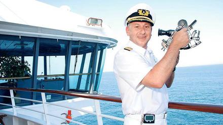 Chef ahoi! Auf der Aida.luna liegt die Kajüte von Kapitän Thomas Mey direkt neben der Brücke. 