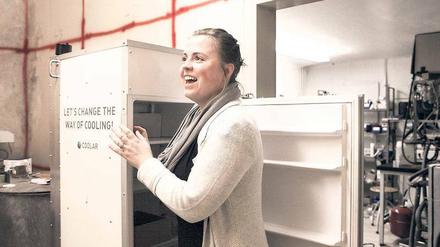 Coole Sache. Julia Römers Coolar-Kühlschrank ist fertig. Er braucht keine Stromversorgung.
