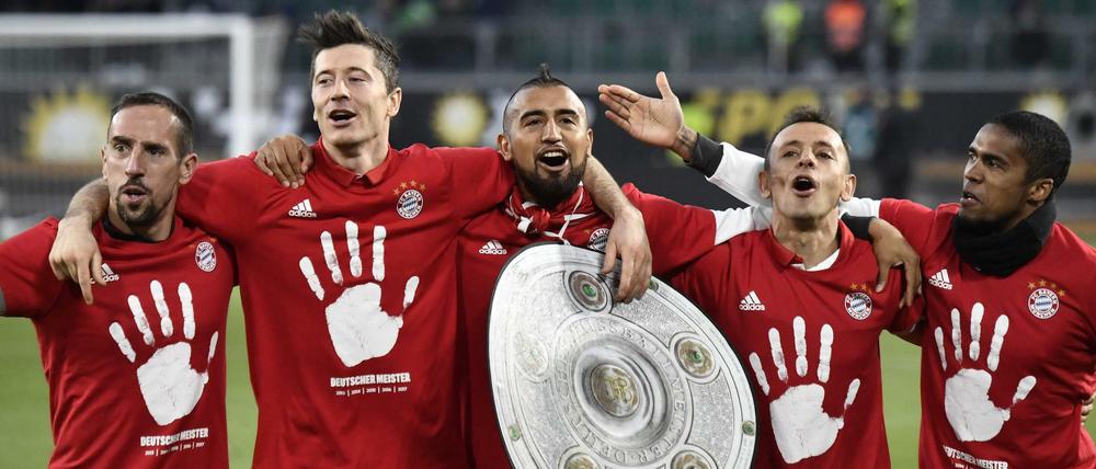 Auf die echte Schale müssen die Bayern noch etwas warten.