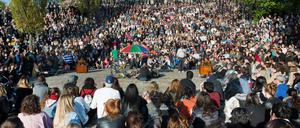 Tausende feierten im Mauerpark.