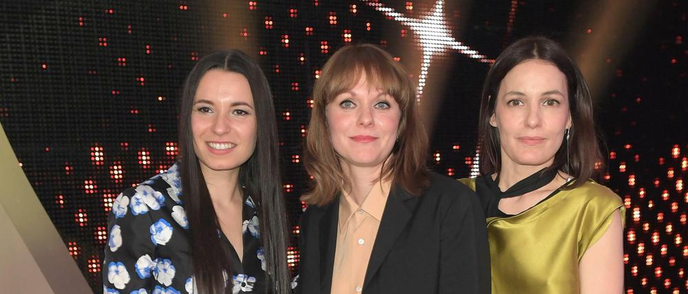 Anne Zohra Berrached, Maren Ade und Nicolette Krebitz (v. li.) gewannen die silberne, goldene und bronzene Lola. 