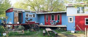 Klein, aber mein. Bauwagenplätze haben in Berlin eine lange Tradition – der in Karow ist der größte in Deutschland.