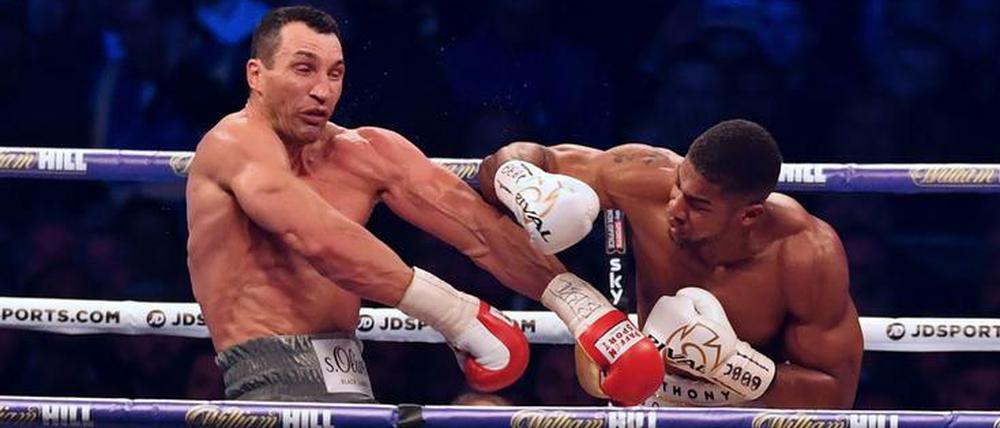 Das hat gesessen! Wladimir Klitschko verlor gegen Anthony Joshua durch technischen K.o. in Runde elf.
