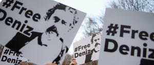 Aufruf zur Freiheit: Deniz Yücel ist einer der Journalisten, die in Haft sitzen 