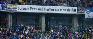 Immer mit Plakaten im Stadion: die Hertha-Junxx.