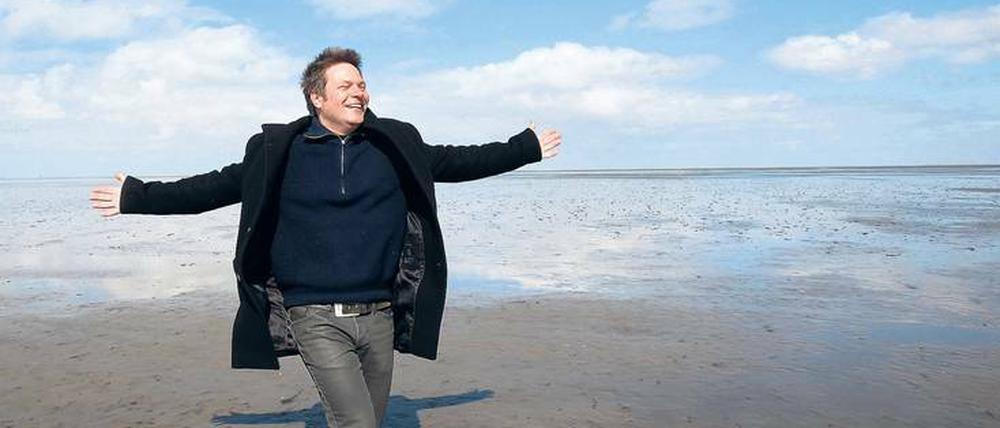 Er hat Watt. Schleswig-Holsteins Umweltminister Robert Habeck will Leuten mit anderer Meinung nicht immer Recht geben. Aber man dürfe sie auch nicht zu Idioten stempeln.