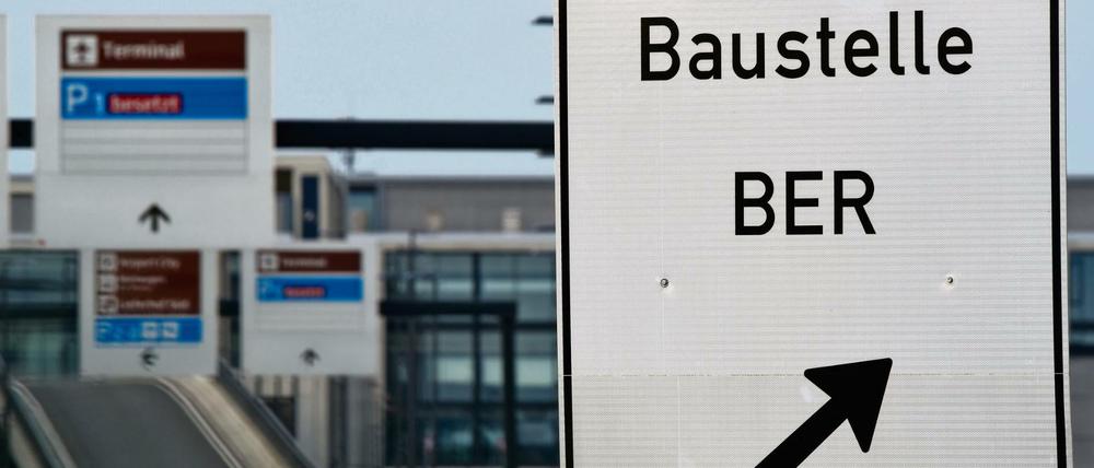 Verkehrssekretär Kirchner glaubt, dass der Hauptstadtflughafen gut angebunden ist.