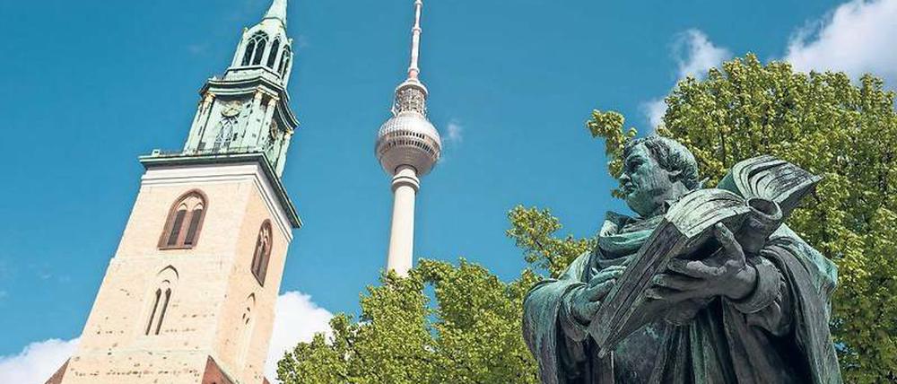 Gewöhnlich ist Martin Luther vor allem vor der Marienkirche präsent. Während des Kirchentages wird er für Hunderttausende im Mittelpunkt stehen. 