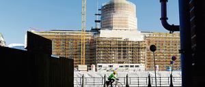 Noch ist das Schloss eine Baustelle. 2019 soll es fertiggestellt werden - auch mit Kuppel.