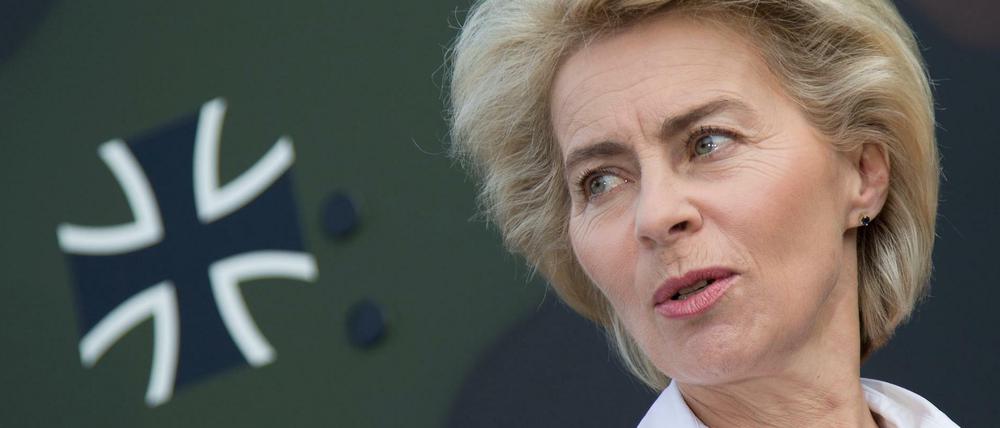 Ursula von der Leyen hatte am Donnerstag in Berlin rund 100 Führungskräfte versammelt.