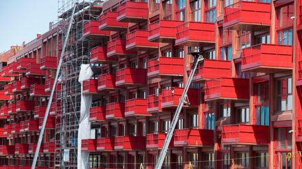 Wohnungen sind nicht für Spekulationen da. Meinen rot-grüne Politiker und streben eine Gesetzänderung an.