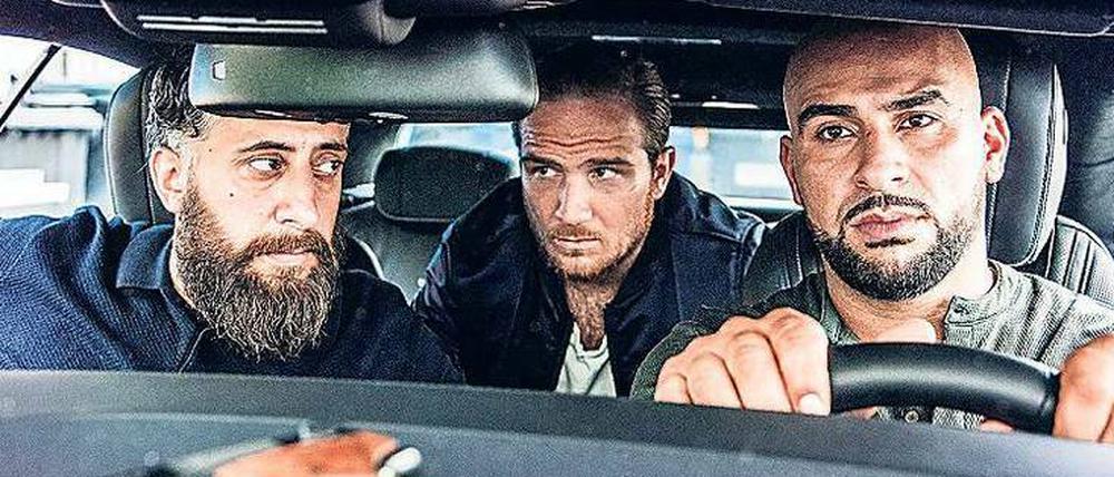 Angelehnt an amerikanische Mafia-Filme: Kida Khodr Ramadan als Ali „Toni“ Hamady, Frederick Lau als Vince Kerner und Veysel Gelin als Abbas Hamady (von li.).