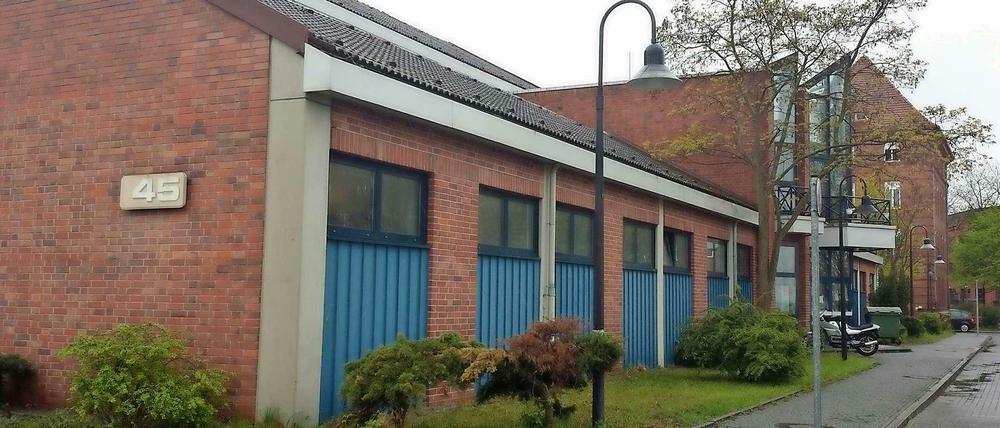 In diesem Ausbildungszentrum mit Sporthalle trainieren bereits Zöllner aus Berlin und Brandenburg.