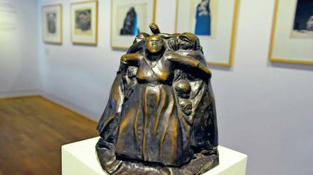Protest und Pathos. Käthe-Kollwitz-Bronzeskulptur „Turm der Mütter“, 1937/38, im Kollwitz-Museum. 