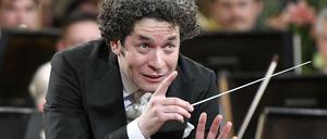 "Genug ist genug": Der venezolanische Dirigent Gustavo Dudamel protestiert gegen Maduros Regierung. Hier dirigiert er das Neujahrskonzert der Wiener Philharmoniker.