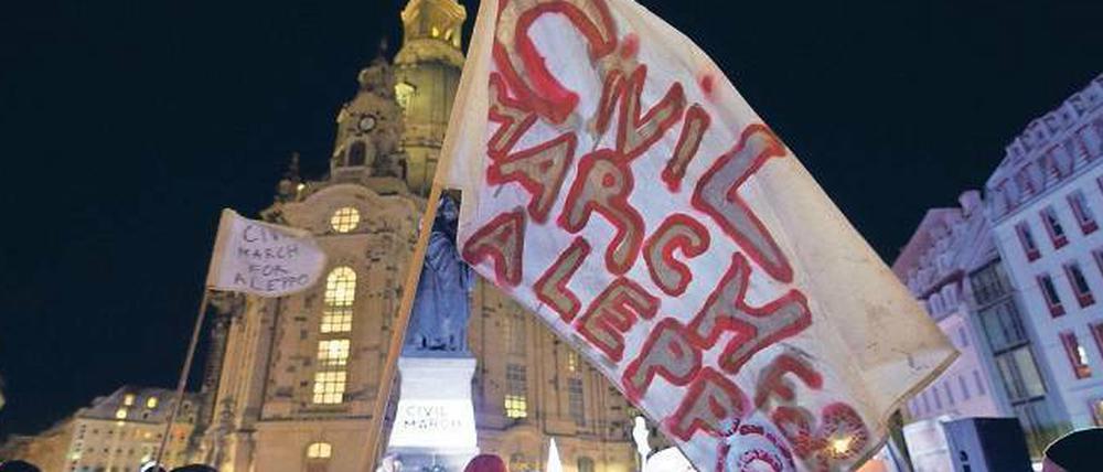 Für den Frieden durchquerten die Teilnehmenden halb Europa. 