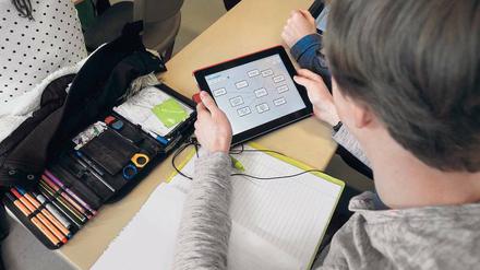 Leichter Zugriff. Schüler können mit eigenen Geräten Materialien in Bildungsclouds nutzen. 