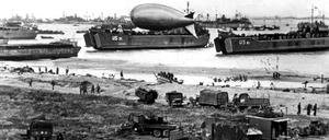 Am 6. Juni 1944 landeten die Alliierten in der Normandie. Am 8. Mai 1945 endete der Zweite Weltkrieg in Europa mit der Kapitulation Deutschlands. 