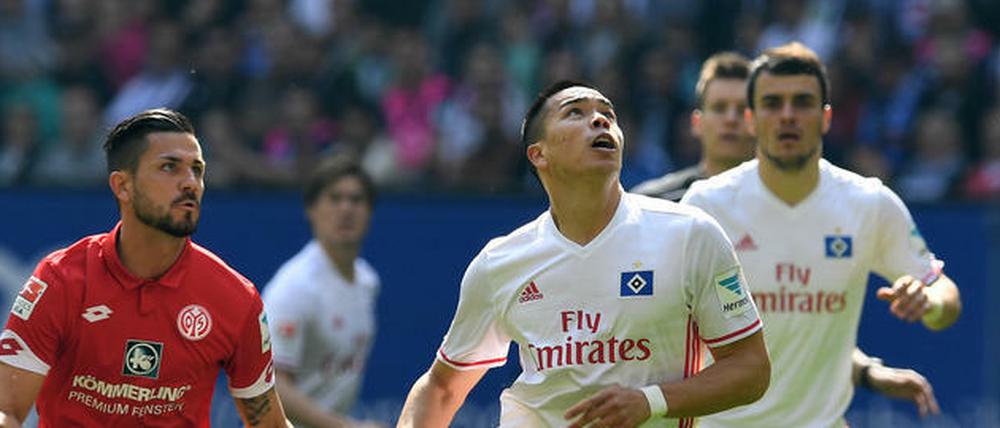 Kein hohe Kunst. Der HSV und Mainz lieferten sich ein zähes Spiel.