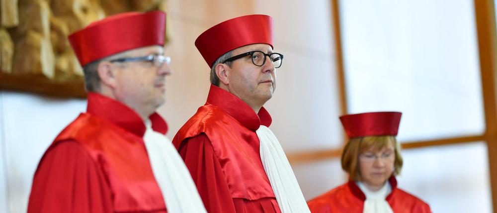 Der Zweite Senat des Bundesverfassungsgerichts verhandelt die Klage der Grünen.