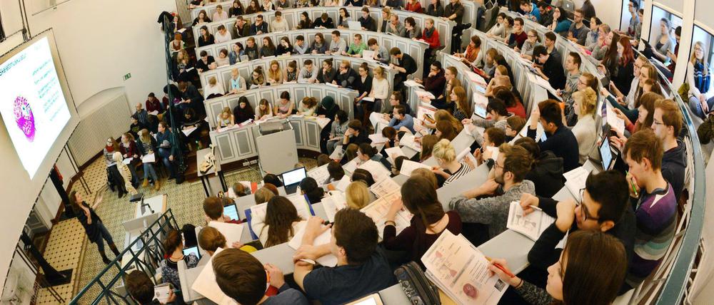 Besser lernen. Ginge es nach dem Wissenschaftsrat, könnte eine neue Förderorganisation die Lehre an Hochschulen verbessern. Die Hochschulrektoren halten davon nichts.