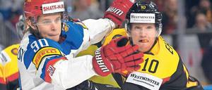 Führungsspieler gesucht. Kapitän Christian Ehrhoff (rechts) soll bei der Eishockey-WM seine Kollegen mitziehen. 
