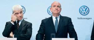 Der Ärger nimmt kein Ende: VW-Vorstandschef Matthias Müller (links) und der Betriebsratsvorsitzende Bernd Osterloh im November letzten Jahres in Wolfsburg. 