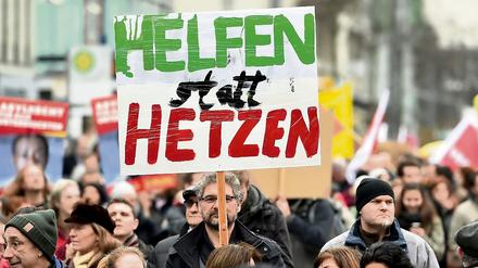 2015 schienen die Fronten in Deutschland besonders verhärtet.