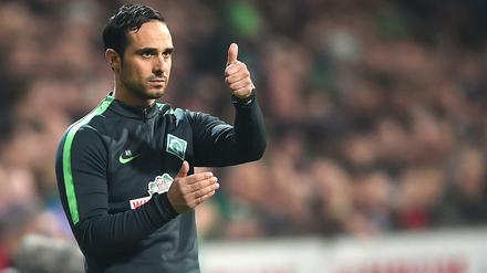 Trainer Alexander Nouri wird weiter seine Zeichen an der Seitenlinie für Werder geben.