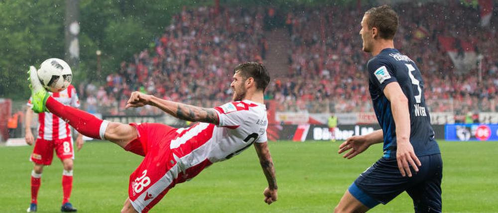 Schlechtes Wetter, schlechtes Spiel. Union enttäuscht gegen Heidenheim.