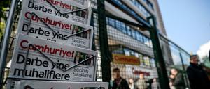 Die gedruckte Ausgabe der Zeitung Cumhuriyet. 