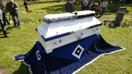 Der HSV ist ein wirklich besonderer Klub - nicht nur was die Relegation angeht. Der Verein hat sogar einen Fanfriedhof.