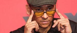 Für sein Lied „Marionetten“ ist Xavier Naidoo scharf angegriffen worden.