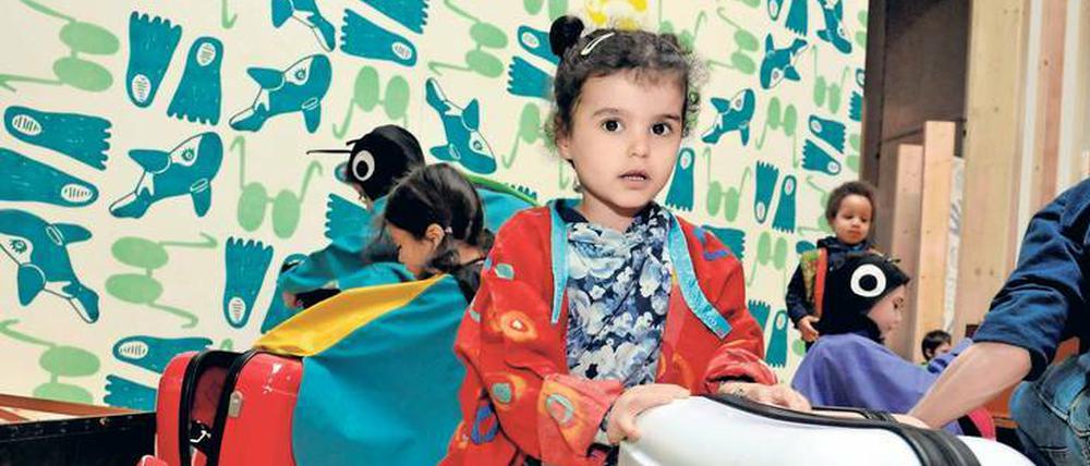 Koffer packen. In der neuen Mitmachausstellung lernen Kinder spielerisch fremde Kulturen kennen.