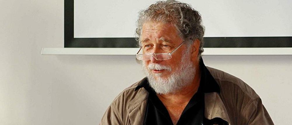 Der Autor Richard Pietraß.