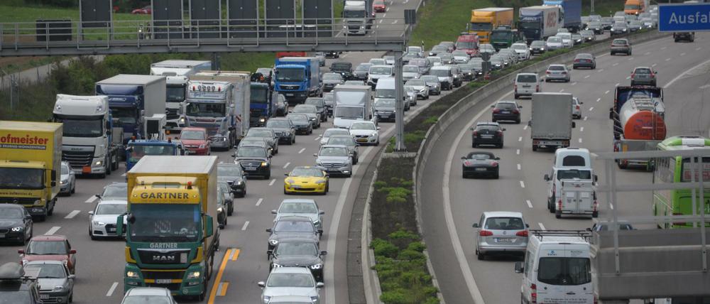 Autobahnen: Künftig hat der Bund den Hut allein auf.