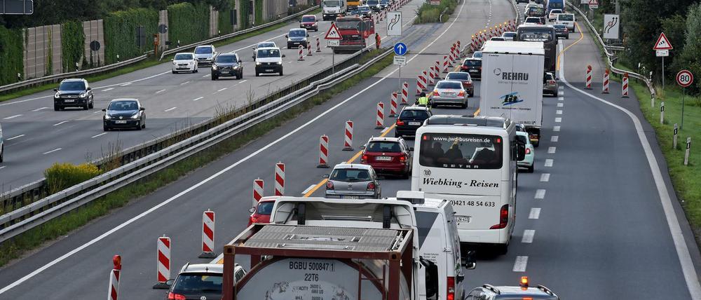 Die Autobahnen waren in der Koalition bei der Bund-Länder-Finanzreform ein Streitpunkt gewesen. Nun soll es eine Einigung geben. 