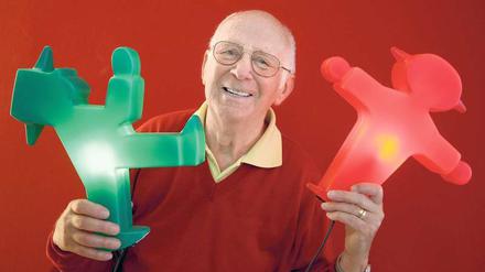 Grün-rote Koalition. Karl Peglau hat das Ampelmännchen erfunden. Was läge da näher, als eine Straße nach dem Verkehrspsychologen zu benennen? 