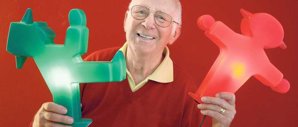 Grün-rote Koalition. Karl Peglau hat das Ampelmännchen erfunden. Was läge da näher, als eine Straße nach dem Verkehrspsychologen zu benennen? 