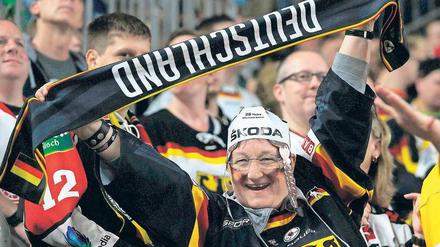 Steht auf, wenn ihr Kölner seid. Die Weltmeisterschaft 2017 dürfte sich für den Deutschen Eishockey-Bund finanziell rechnen. Neben den Spielen der eigenen Mannschaft waren auch viele andere Partien gut besucht. 