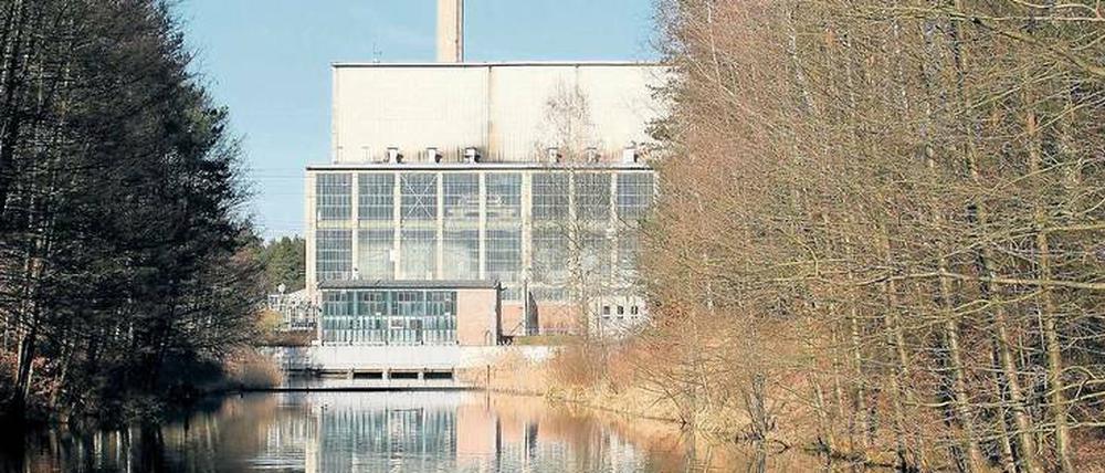 Das Kernkraftwerk Rheinsberg entnahm Kühlwasser aus dem Nehmitzsee und leitete es in den Stechlin.