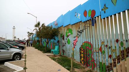Der Grenzzaun zwischen Mexiko und den USA in Tijuana (Mexiko).