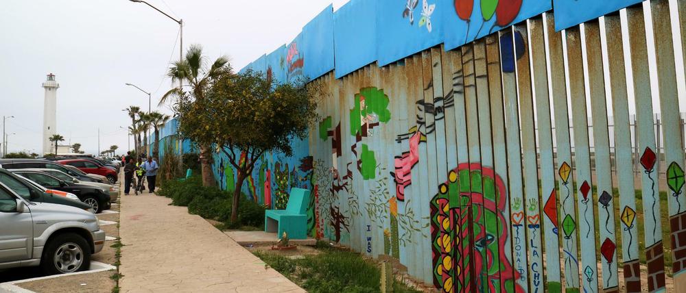 Der Grenzzaun zwischen Mexiko und den USA in Tijuana (Mexiko).