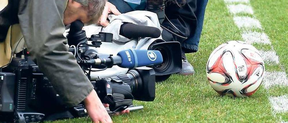 Stets auf Ballhöhe: Die Fußball-Bundesliga in der ARD-„Sportschau“.