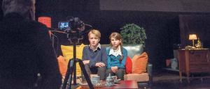 Kaum auszuhalten. „Five Easy Pieces“. Milo Rau wurde dafür mit dem 3sat-Preis 2017 (und 10 000 Euro) ausgezeichnet. 