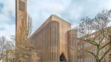Eindrücklicher Bau: die Kirche am Hohenzollernplatz wurde bisher dem Architekten Fritz Höger zugeschrieben.