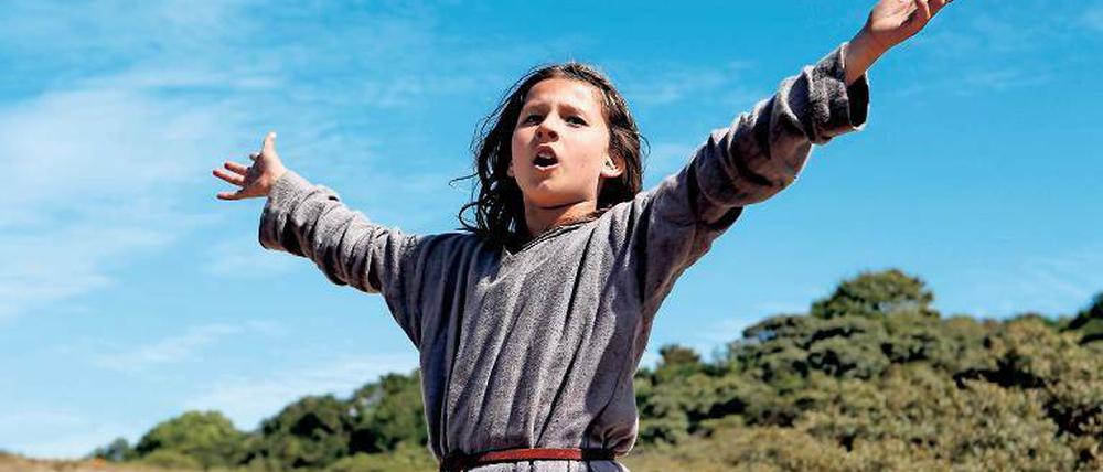 Lise Leplat Prudhomme in Bruno Dumonts Jeanne-d’Arc-Film. 