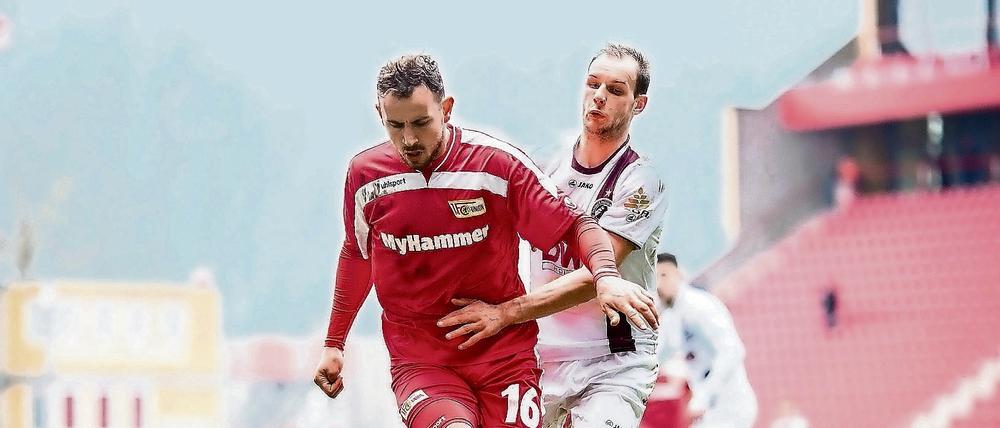 Urgestein. Verteidiger Christof Köhne (rechts) spielt seit fünf Jahren für den BFC Dynamo und bestreitet am Donnerstag das letzte Spiel seiner Karriere. 